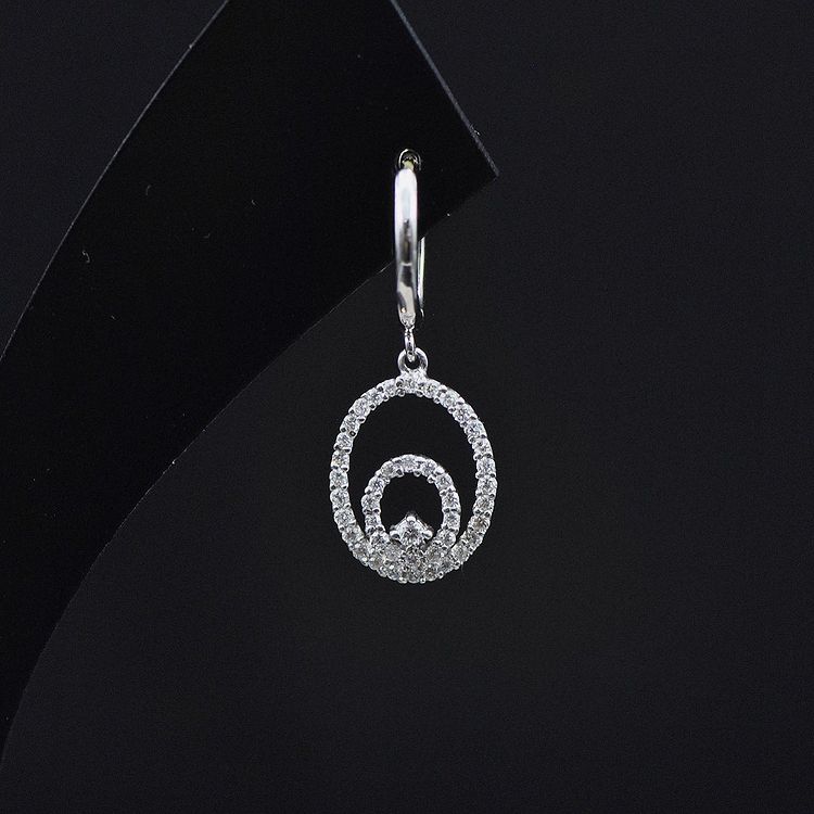 ANTING BERLIAN FASHION ANTING WANITA MEWAH DAN CANTIK