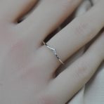 Cincin berlian asli model simple unik (3)